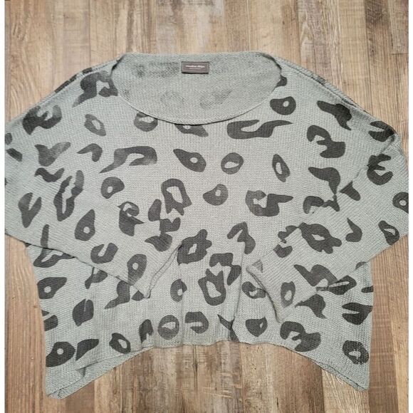 WOODEN SHIPS Size S/M Oversize 12% Wool Sweater Cheetah Print Gray Paola Buendia - Picture 2 of 6
